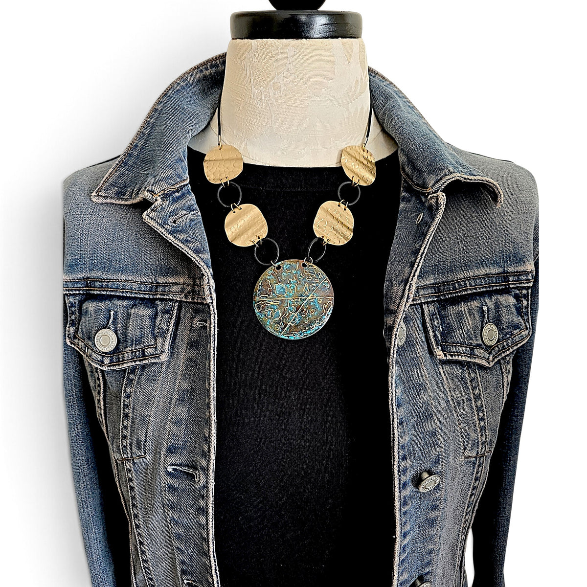 The Timeless Artifact Necklace