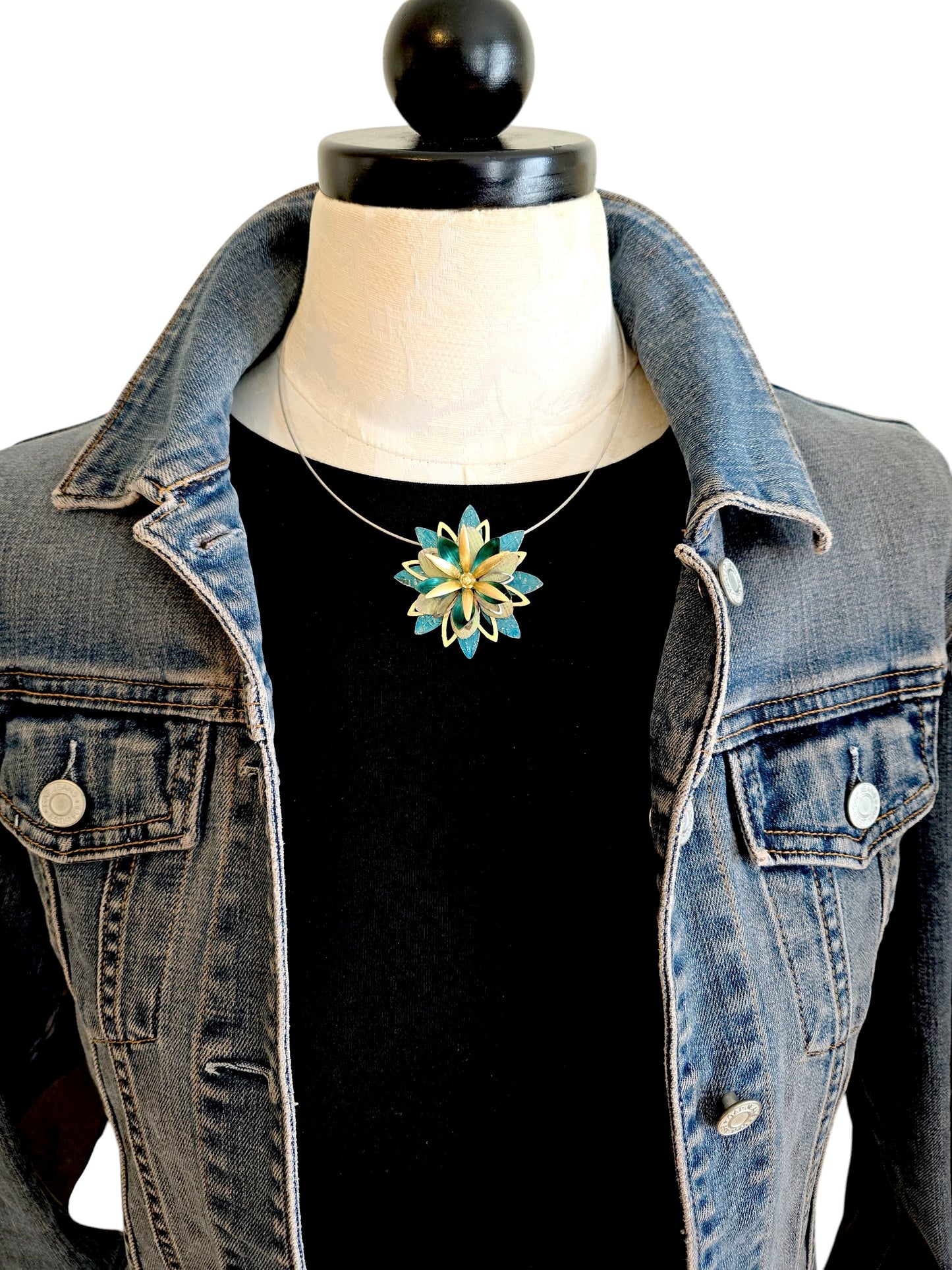 Fleur Blue & Gold Necklace